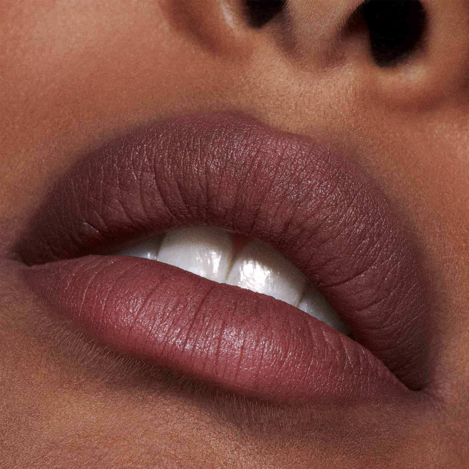 POWDER KISS LIQUID LIPCOLOUR (LABIAL LÍQUIDO)
